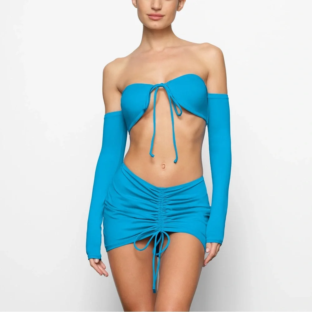 🦋SKIMS SWIM LONG SLEEVE BIKINI TOP IN TURQUOISE XXS